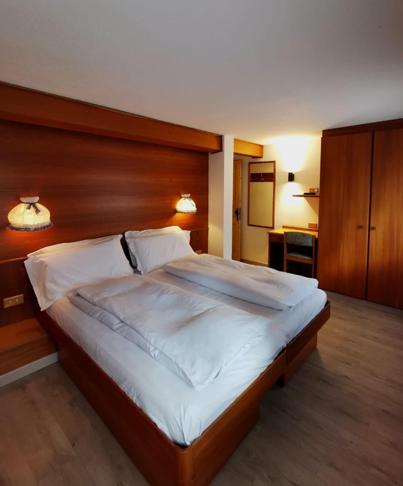Hotel Gran Baita Gressoney-Saint-Jean Bagian luar foto