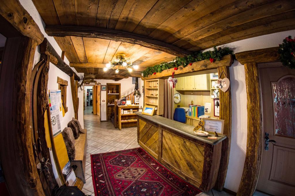 Hotel Gran Baita Gressoney-Saint-Jean Bagian luar foto